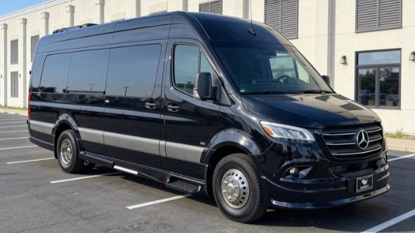 knoxville airport sprinter van service