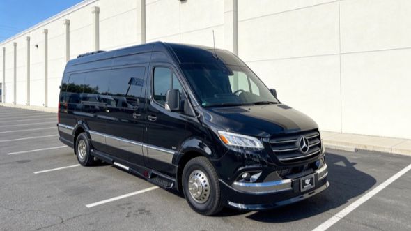 knoxville corporate sprinter van service