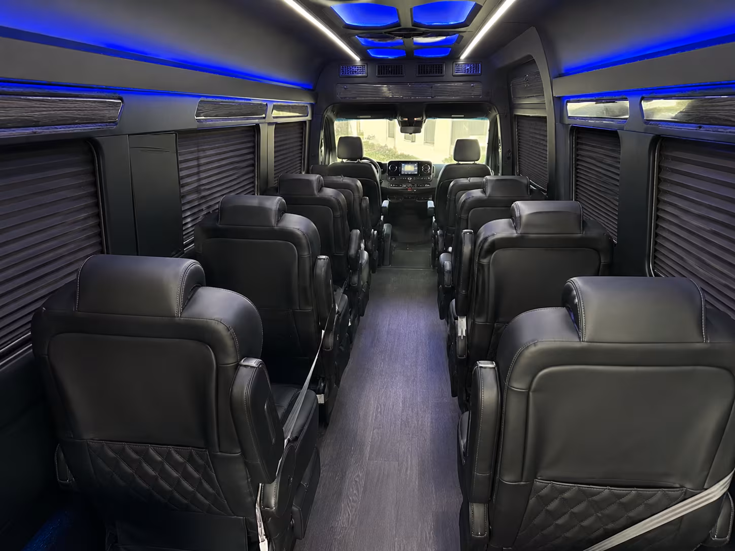 knoxville 15 passenger sprinter van inside