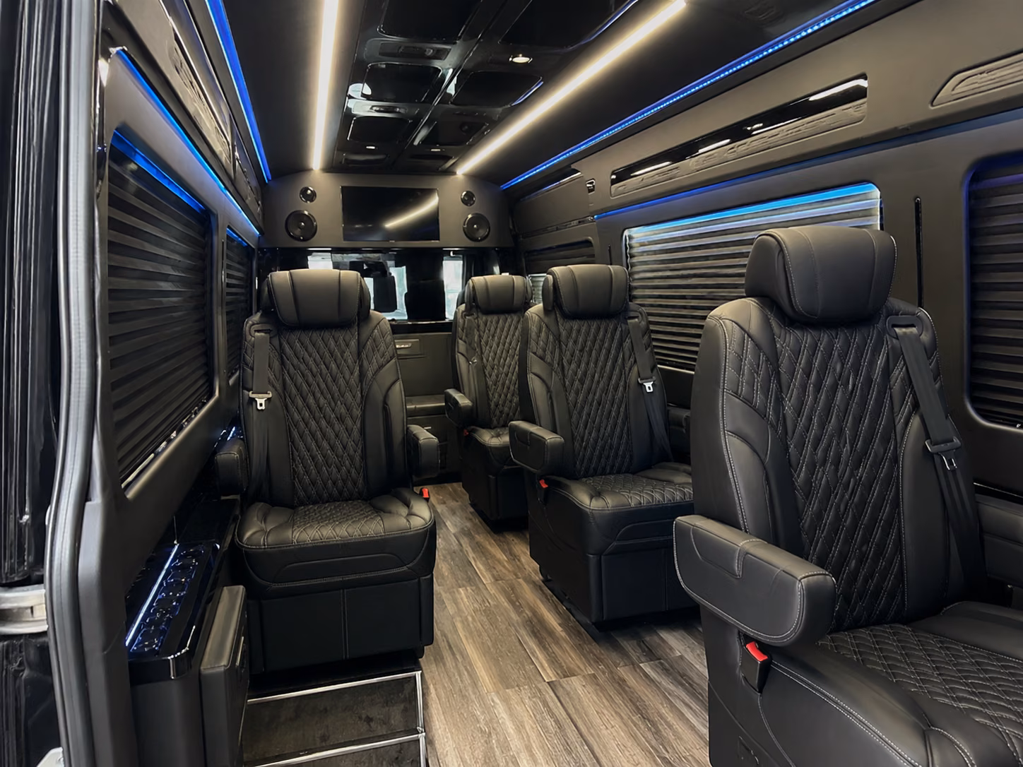 knoxville 18 passenger sprinter van interior