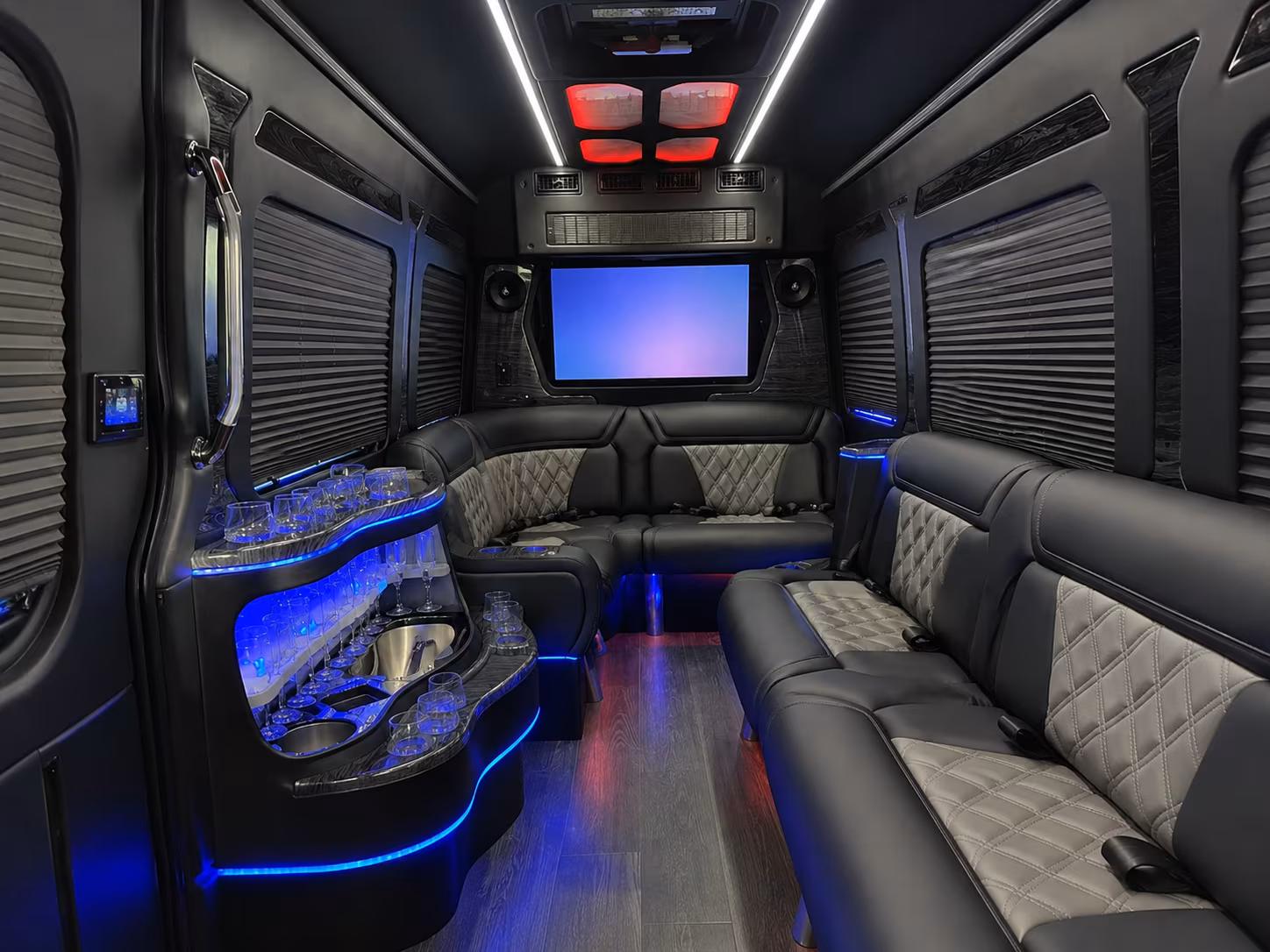 late night and red eye knoxville airport sprinter van pickups any hour any flight
