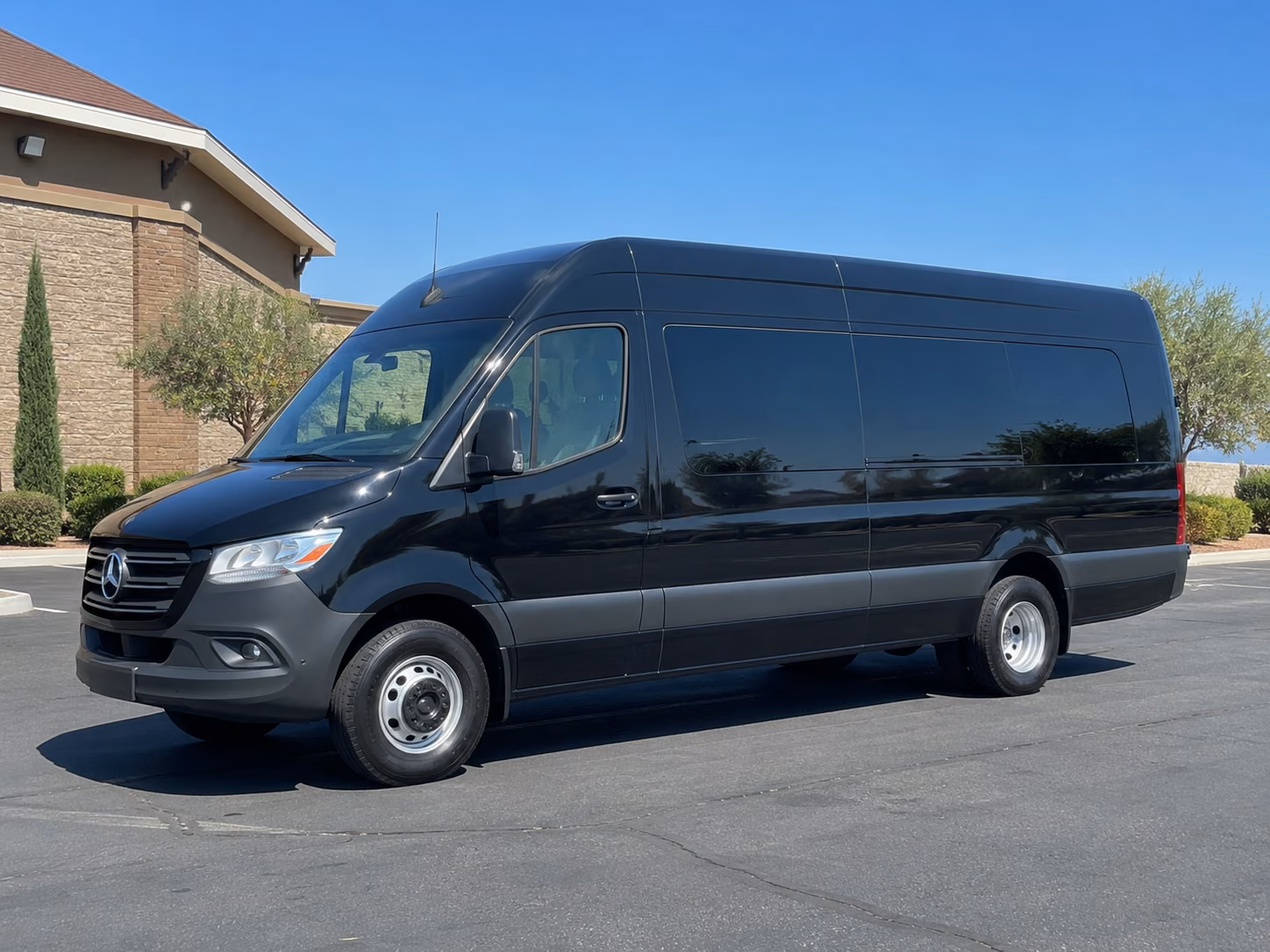 parent coordinated prom sprinter van bookings with set pickup and return times in knoxville